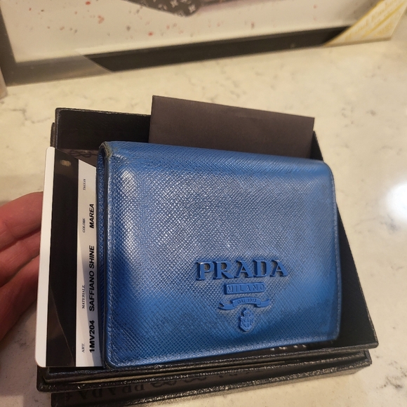 Prada small wallet - Picture 3 of 11